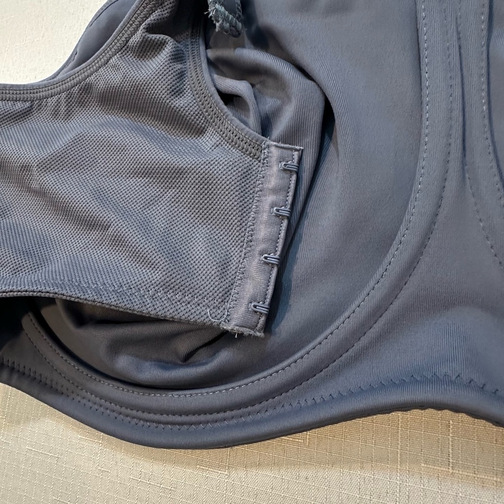 Wacoal Gray High Impact Underwire Sports Bra 40H Supportive - Picture 14 of 15